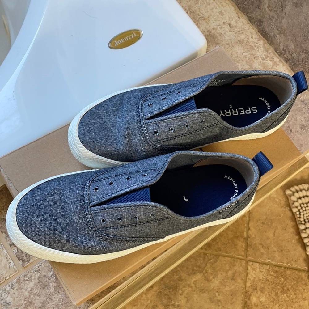 Sperry shoes